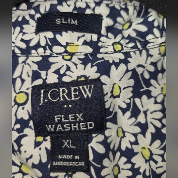 J. Crew Navy White Floral Shirt XL Stretch Summer Slim Flex Preppy Costal Beach - Picture 3 of 8